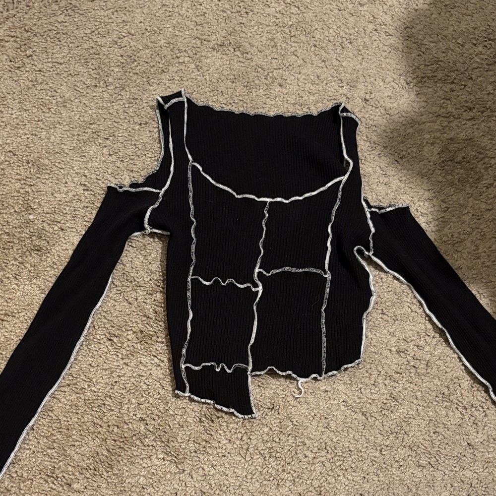 SHEIN Black and White Patchwork Crop Top